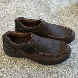 NWOT Men’s all terrain Nunn Bush Conway leather Moc Closed Toe Slip-On Shoe.
